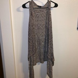 Oversized sleeveless cardigan